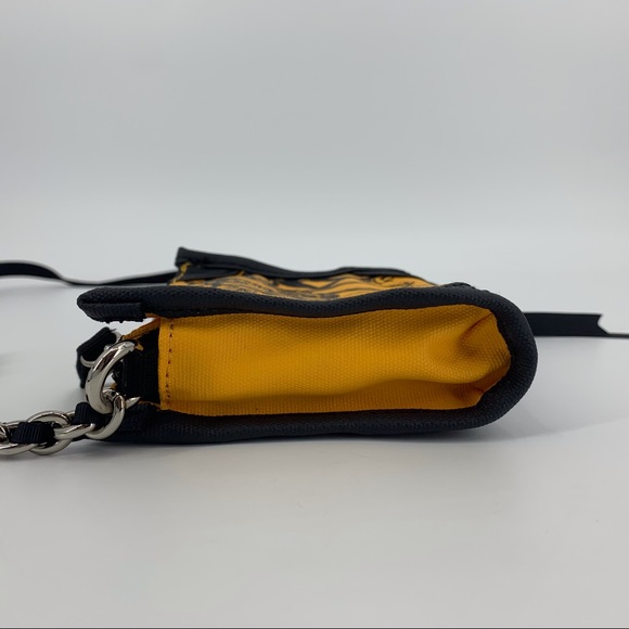 Izak Yellow Save the Bees Small Crossbody Purse - Picture 6 of 16